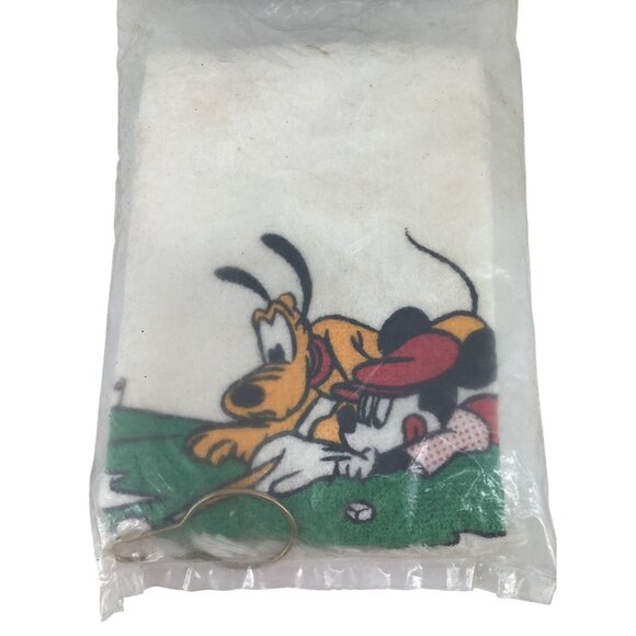 Vintage Disney Sport Towel Mickey & Pluto Golf Scene Collectible - Picture 2 of 3